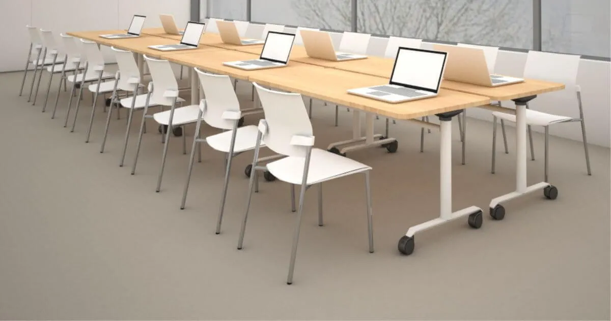 Sala de reuni&oacute;n a medida en Uruguay &mdash; mesa larga para equipo de trabajo